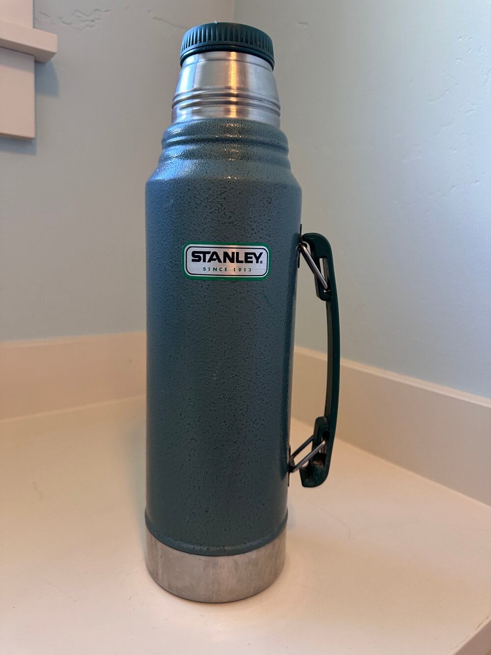 Stanley Green Hot/Cold Thermos 1.1 QT / 1 L